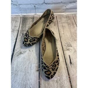 SKECHERS Women’s Leopard Knit Slip-On Shoes / Size: 9